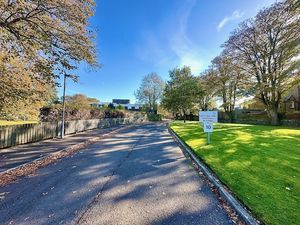 Photo 16- click for photo gallery